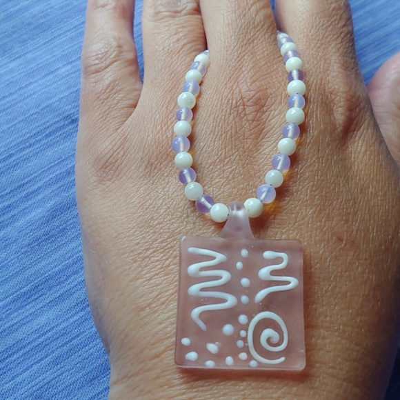 Pretty Pink Frosted Glass Necklace!!! - Picture 6 of 6